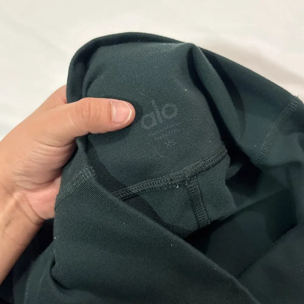Alo Yoga Women’s XS Moto Leggings Gym Athleisure Stretchy Travel Gorpcore
